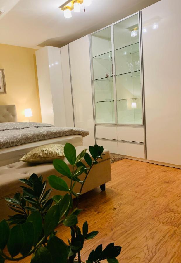 Casa Central Luxury Oradea Ngoại thất bức ảnh